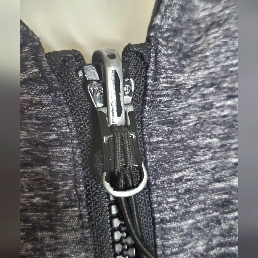 Lululemon Size 6 Zip-Up Jacket In Black - Picture 8 of 13